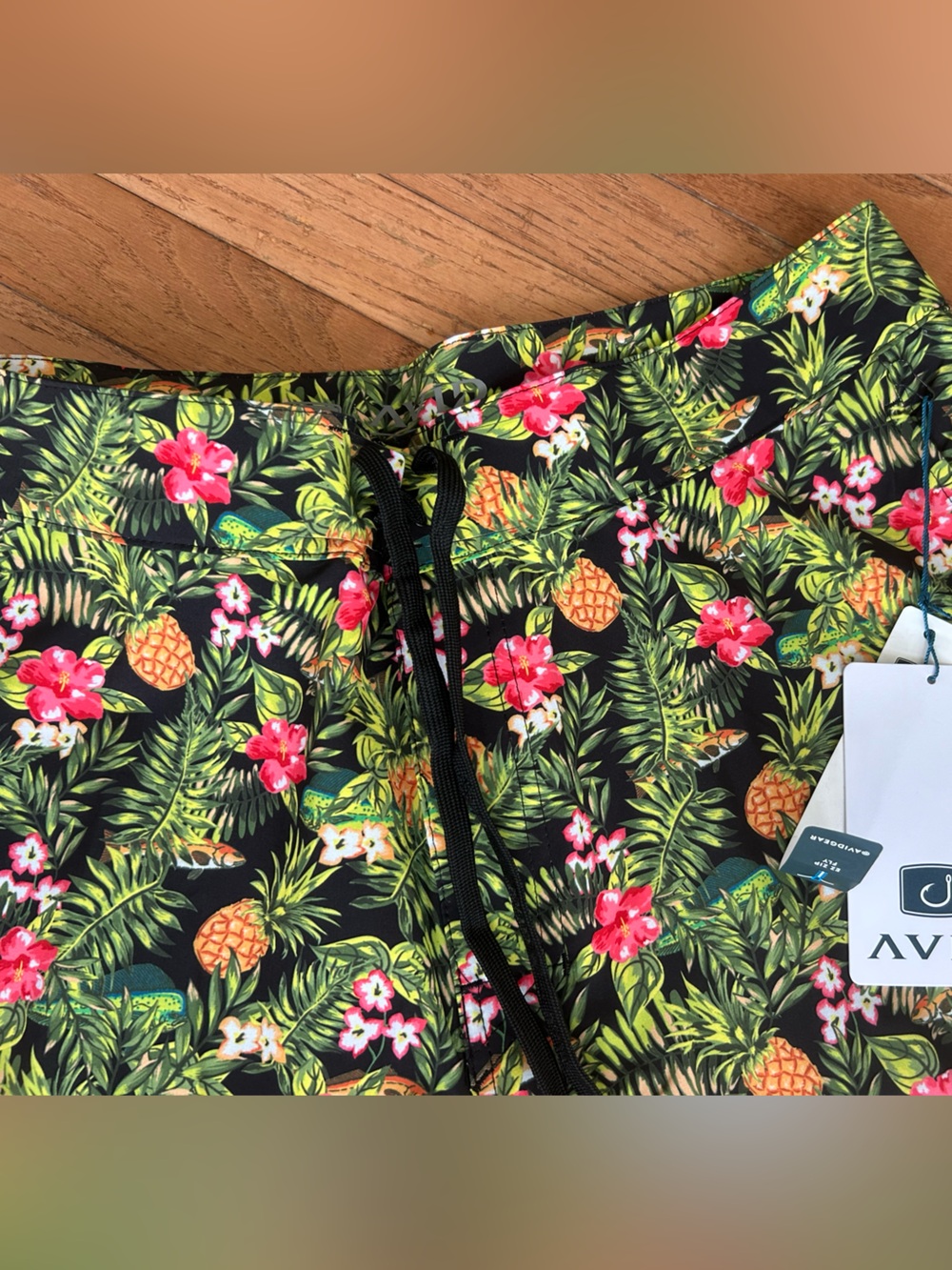 New Mens Avis board shorts iconic Pineapple Express 34 NWT